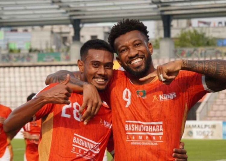 মোহামেডান ও কিংস শেষ চারে উঠল বিশাল জয়ে