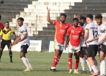 কুমিল্লায় এগিয়ে গিয়েও কিংসের কাছে হারলো মোহামেডান।