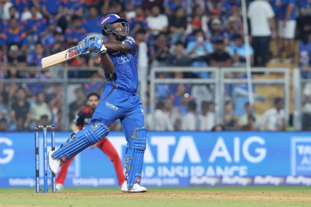 বেঙ্গালুরুর কাছে মুম্বাই হারল নিজ মাঠে