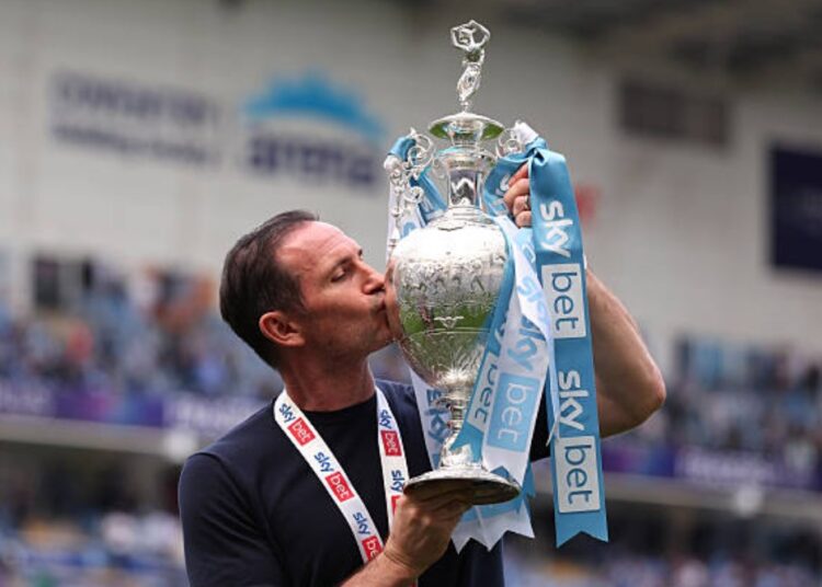 ল্যাম্পার্ডকে চেলসি থেকে দূরে থাকার পরামর্শ