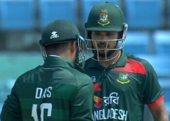 শান্ত-লিটনের জোড়া ফিফটিতে এগোচ্ছে বাংলাদেশ