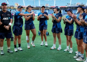 সুজি বেটস অবসর ঘোষণা দিলেন আন্তর্জাতিক ক্রিকেট থেকে