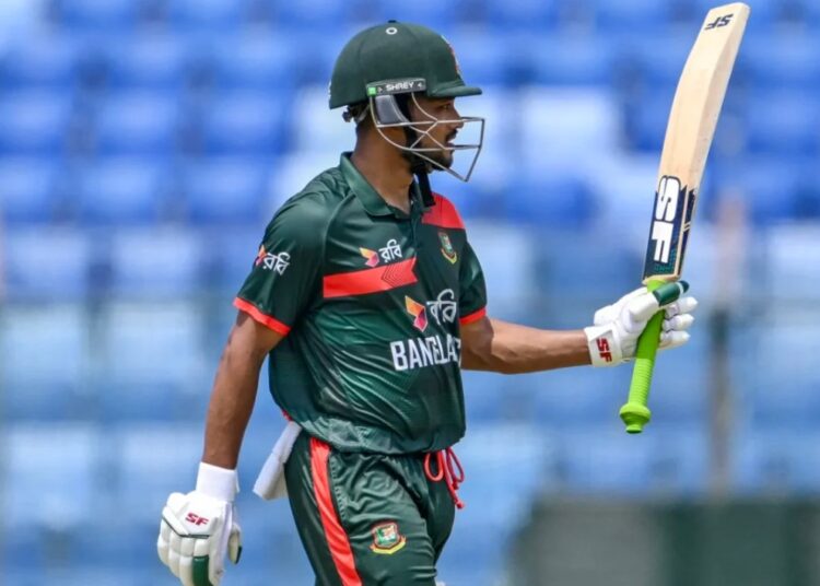 সেঞ্চুরির পর ফিরে গেলেন শান্ত