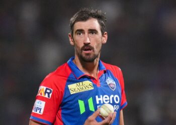 আইপিএল খেলার অনুমতি পেলেন স্টার্ক