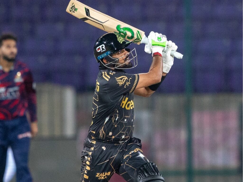 নাহিদের বোলিং ঝলক- মেন্ডিসের শতকে বড় জয় পেশোয়ারের