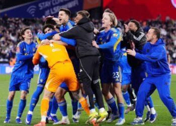 ৩৯ বছর পর সেমিতে লিডস ইউনাইটেড