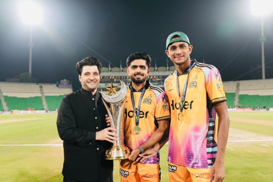বাবরও নাহিদের মুখোমুখি হতে চাইবে না !