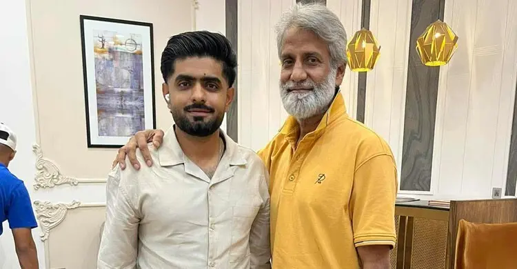 চ্যাম্পিয়ন পার্টি না করেই ঢাকায় বাবর আজম