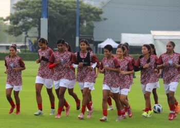 ব্যাংককে বাংলাদেশ নারী ফুটবলারদের ১ম প্রস্তুতি ম্যাচ