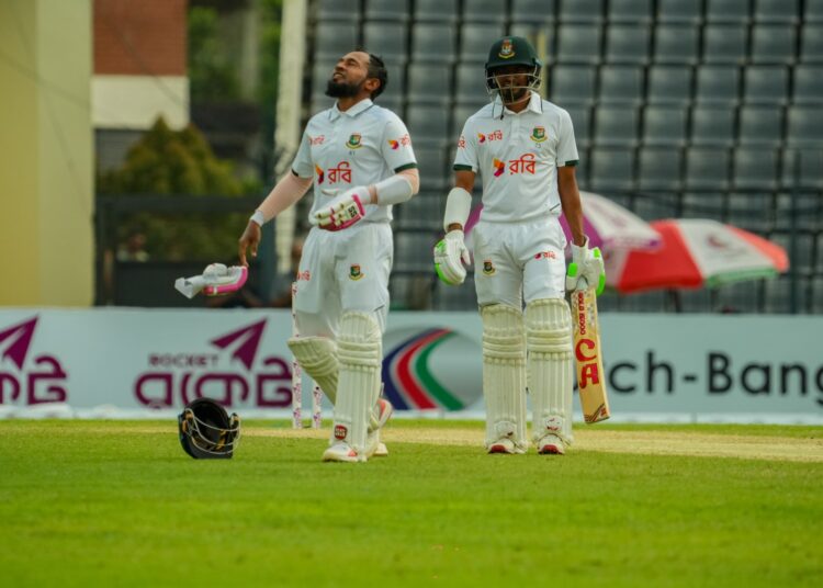 পাকিস্তানকে ৪৩৭ রানের টার্গেট দিল বাংলাদেশ