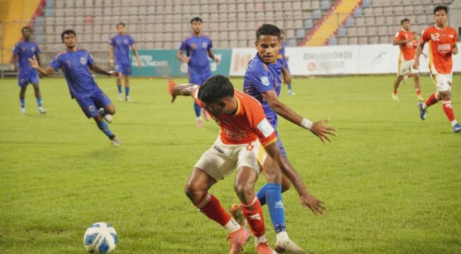 কিংস ড্র করলেও আবাহনী জিতেছে- ফর্টিসের গোলোৎসব।