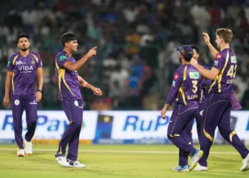 টানা চতুর্থ জয় কলকাতার- আবার হারল দিল্লি
