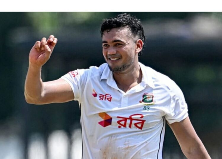 টেস্টে তাসকিনের ফিফটি