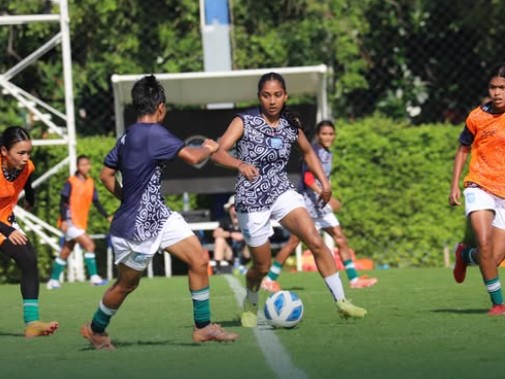 থাইল্যান্ডের ব্যাংককে নিবিড় অনুশীলনে ব্যস্ত সময় পার করছে বাংলাদেশ নারী ফুটবল দল।