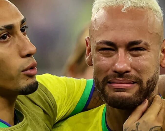 দলে জায়গা পেয়ে কয়েক ঘন্টা কেঁদেছেন নেইমার