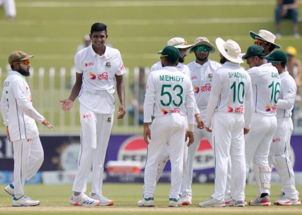বাংলাদেশ-পাকিস্তান টেস্টের সর্বনিম্ন টিকিট মূল্য ৫০ টাকা