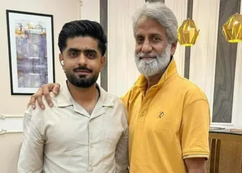 চ্যাম্পিয়ন পার্টি না করেই ঢাকায় বাবর আজম