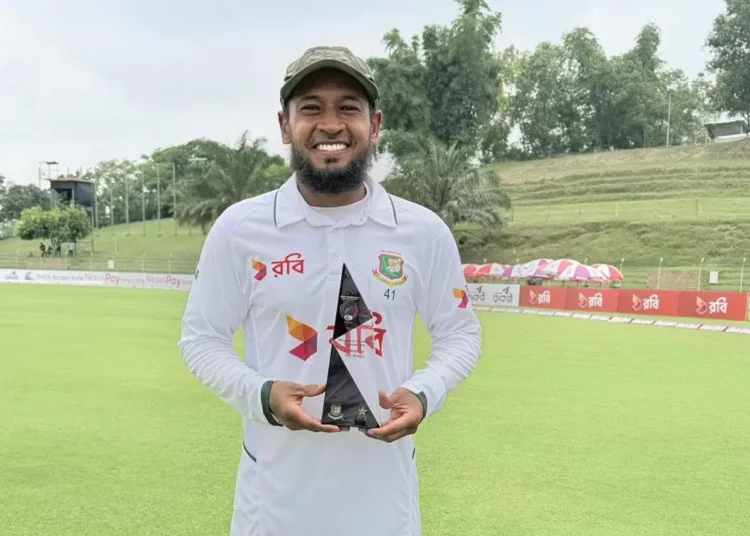 সিরিজ সেরা হয়ে যে বার্তা দিলেন মুশফিক