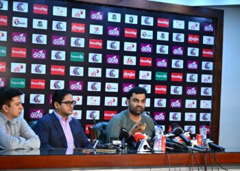 সাকিব ছাড়াও তামিম বললেন মাশরাফি ও দুর্জয়ের কথা