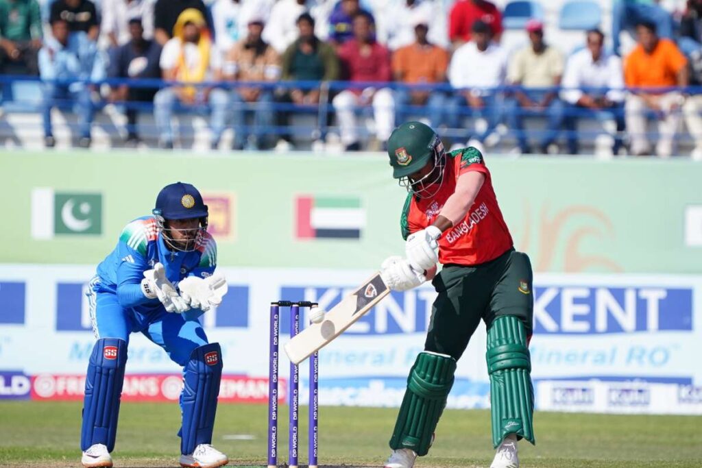 ছয় দিনে দুই রেকর্ড, এবার ডিপিএলের দ্রুততম সেঞ্চুরির মালিক সোহান