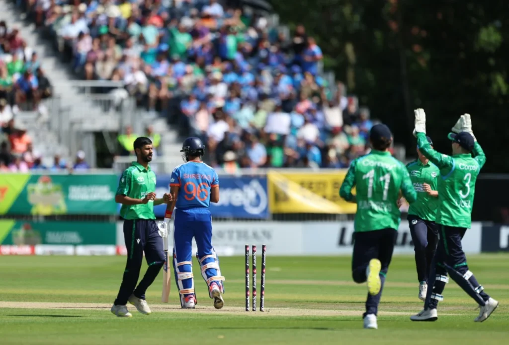 ভারতকে হোয়াইটওয়াশ করে ইতিহাস গড়ল আয়ারল্যান্ড