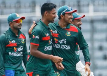 অস্ট্রেলিয়াকে হোয়াইট ওয়াশ