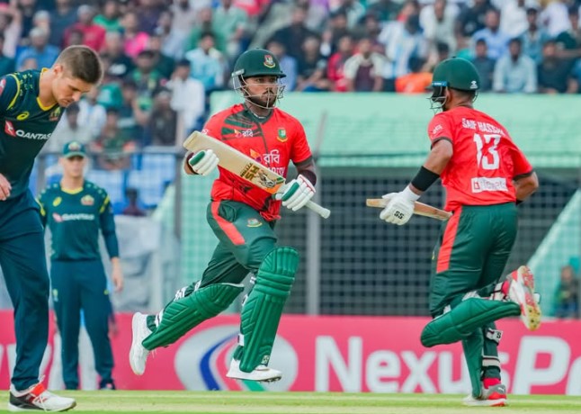 অস্ট্রেলিয়ার বিপক্ষে দারুণ ব্যাটিং করে হেরেছে বাংলাদেশ