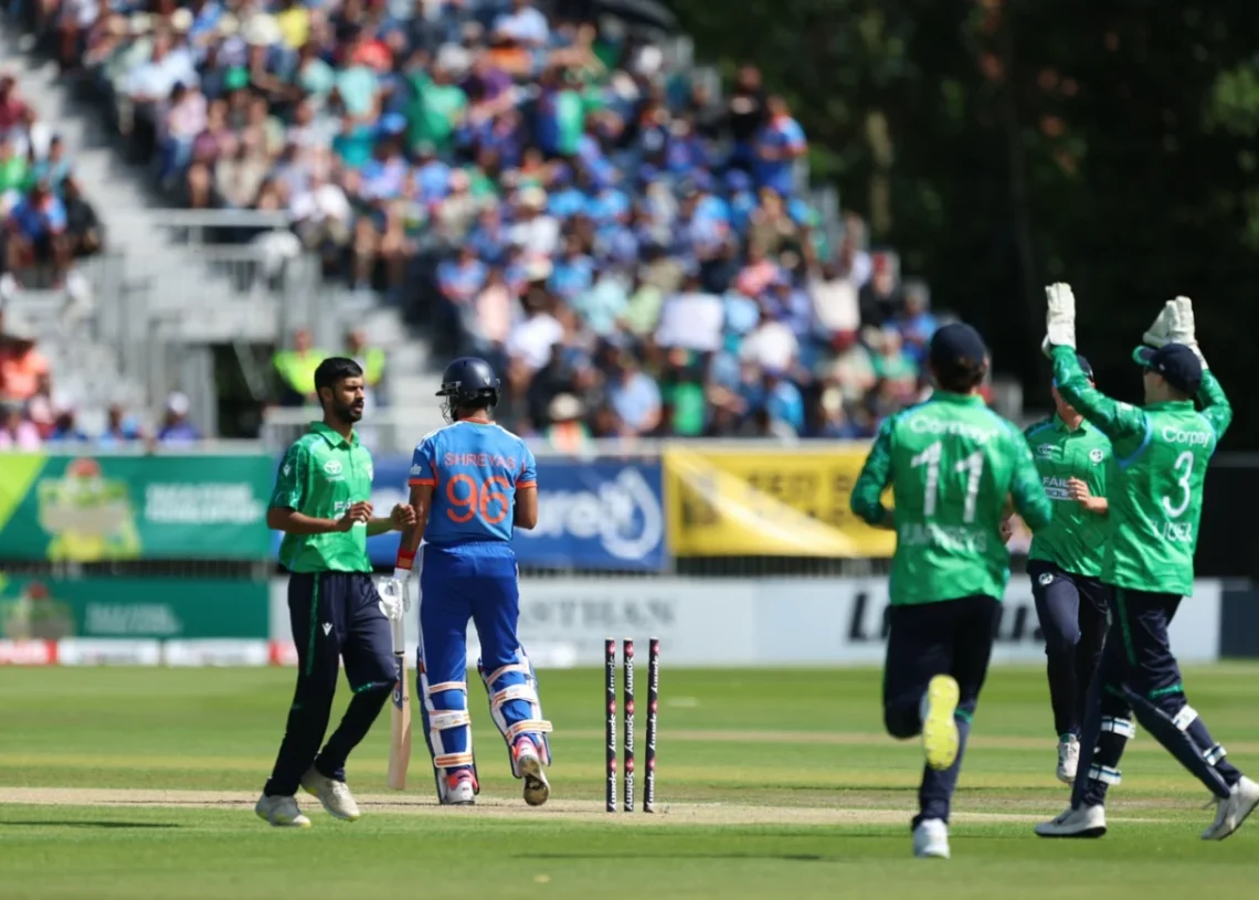 ভারতকে হোয়াইটওয়াশ করে ইতিহাস গড়ল আয়ারল্যান্ড