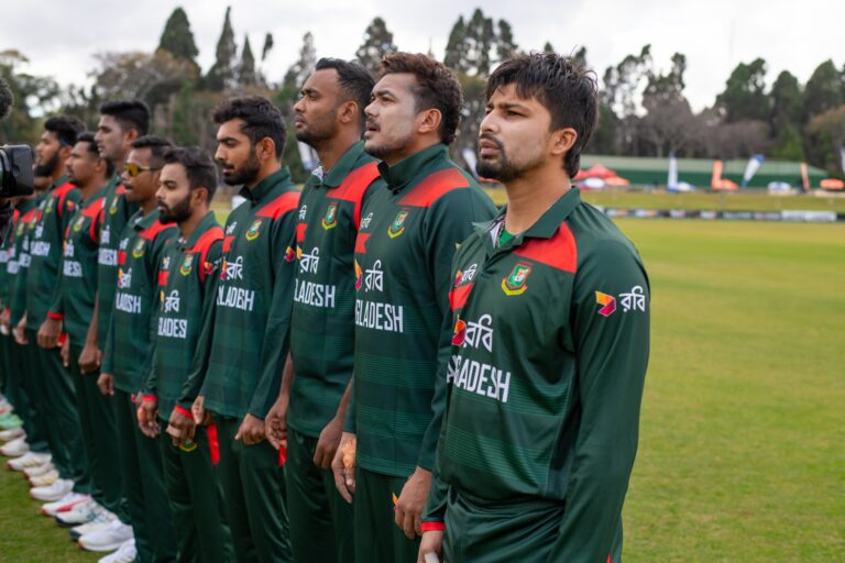 টস জিতে ফিল্ডিংয়ে বাংলাদেশ