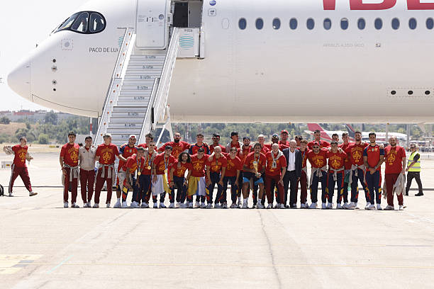 বিশ্বকাপ জয়ের উচ্ছ্বাসে দেশে ফিরল স্পেন