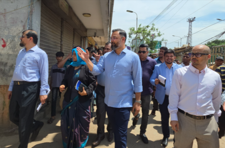 কমলাপুর স্টেডিয়ামের প্রশাসক সাময়িক বরখাস্ত