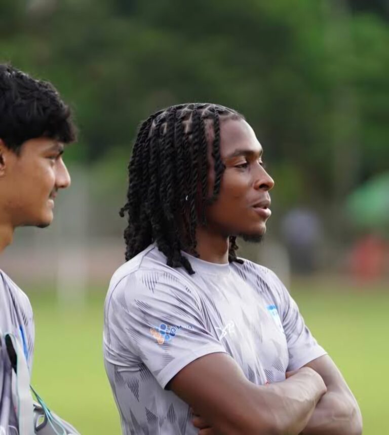 বাংলাদেশের জার্সিতে খেলার স্বপ্ন দেখছেন ইংলিশ প্রবাসী অ্যাডাম আব্বাস