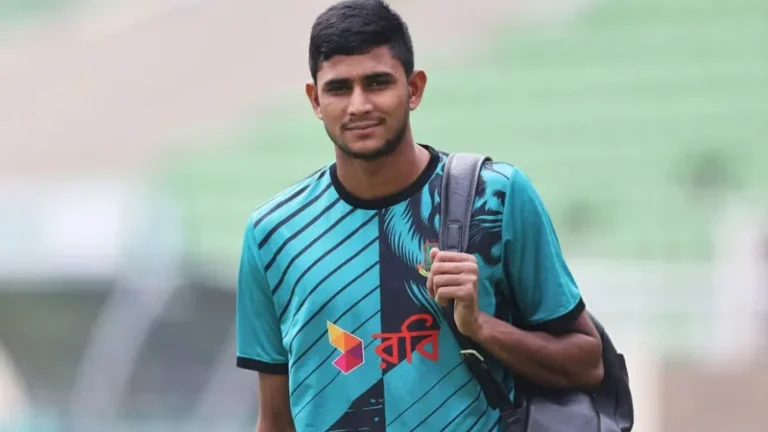 দেশে ফিরেছেন নাহিদ রানা