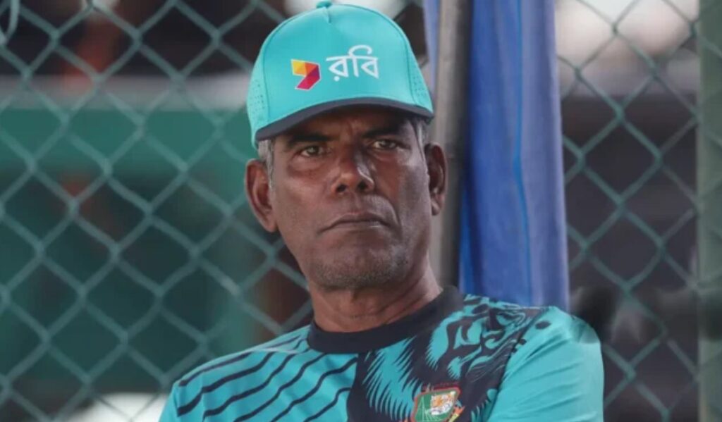 নারী দলের কোচ সারওয়ারকে কারণ দর্শানোর নোটিস দেবে বিসিবি