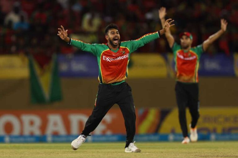 মিরাজ বিশ্বমানের বোলার: তাহির